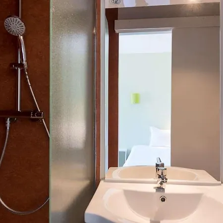 Ogfigeac Hotel 2*